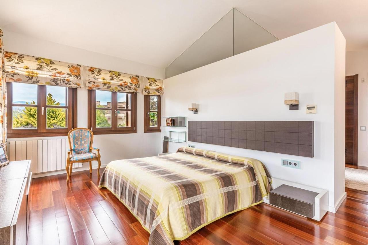 Villa De Lujo Con Piscina, Jacuzzi, Jardin Y Terraza Marratxí Zewnętrze zdjęcie